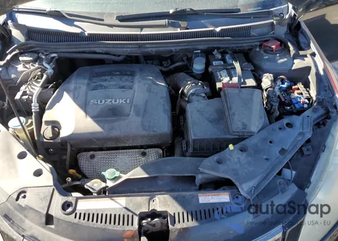 2010 Suzuki Kizashi Se z USA, uszkodzony, nr VIN JS2RE9A3XA6100732